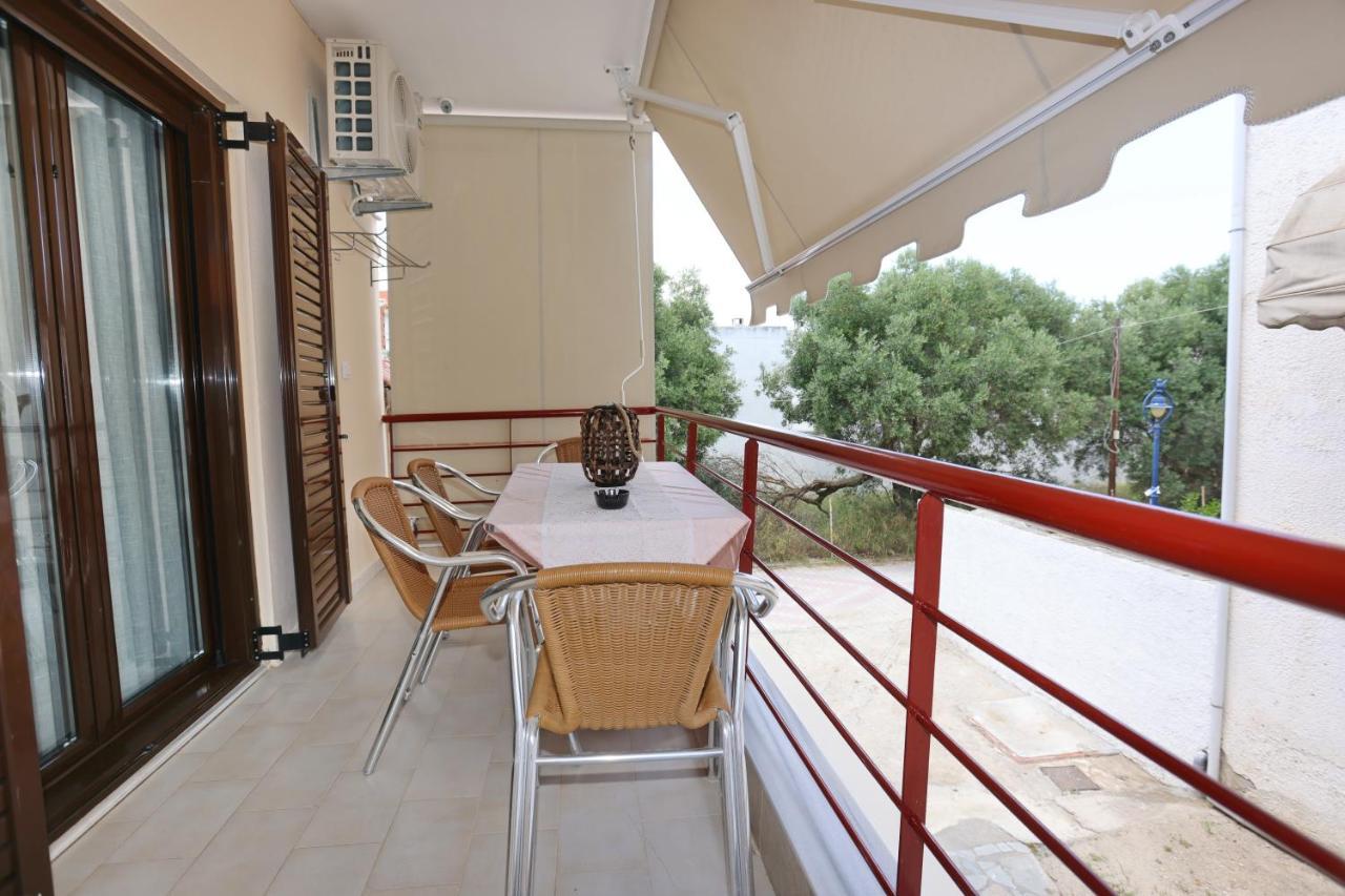 Katerina Apartments 佩科霍里 外观 照片