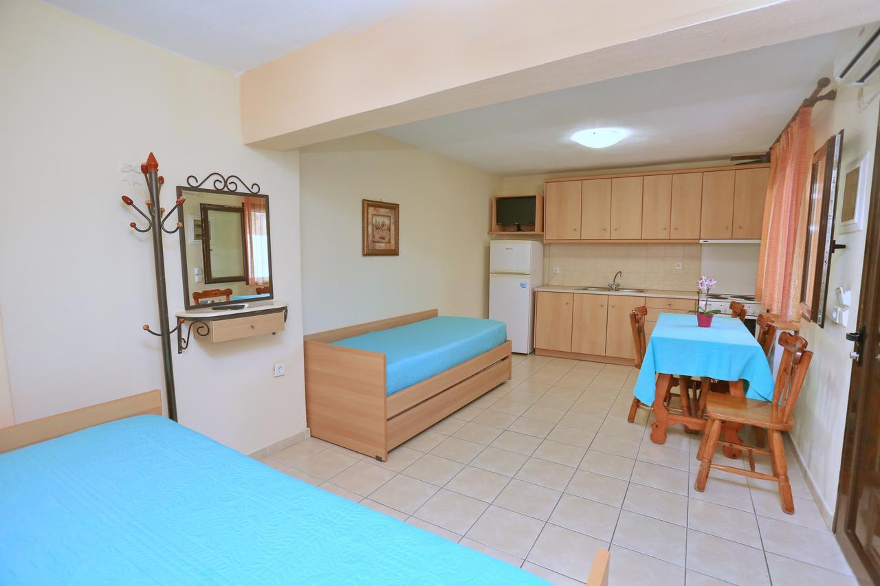 Katerina Apartments 佩科霍里 外观 照片
