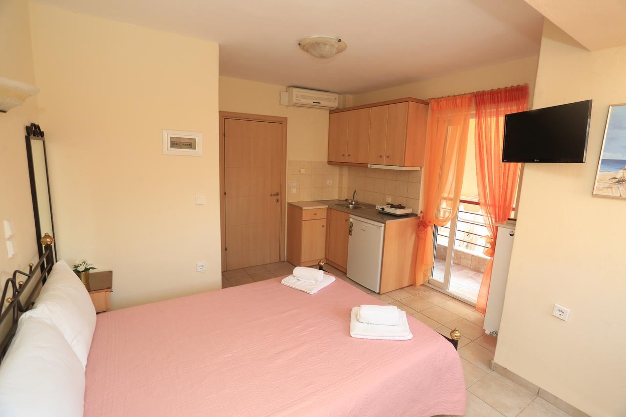 Katerina Apartments 佩科霍里 外观 照片